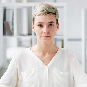 Sabine L.